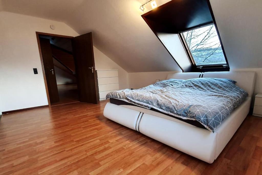 אלבשטאדט Studiowohnung Schwabenalb Mit Panoramablick מראה חיצוני תמונה